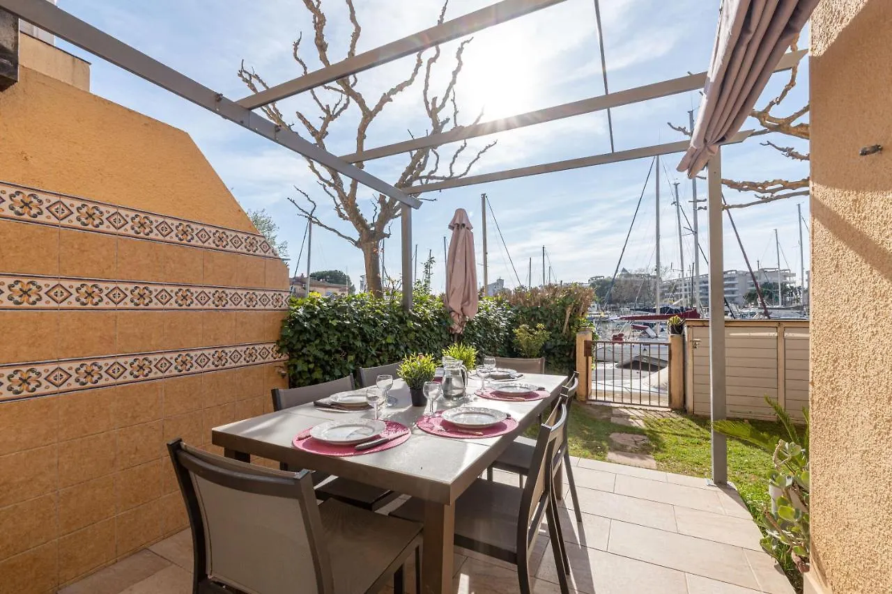 Apart-Rent Casa Port Estrella Santa Margarita 2005 Villa Roses Spain